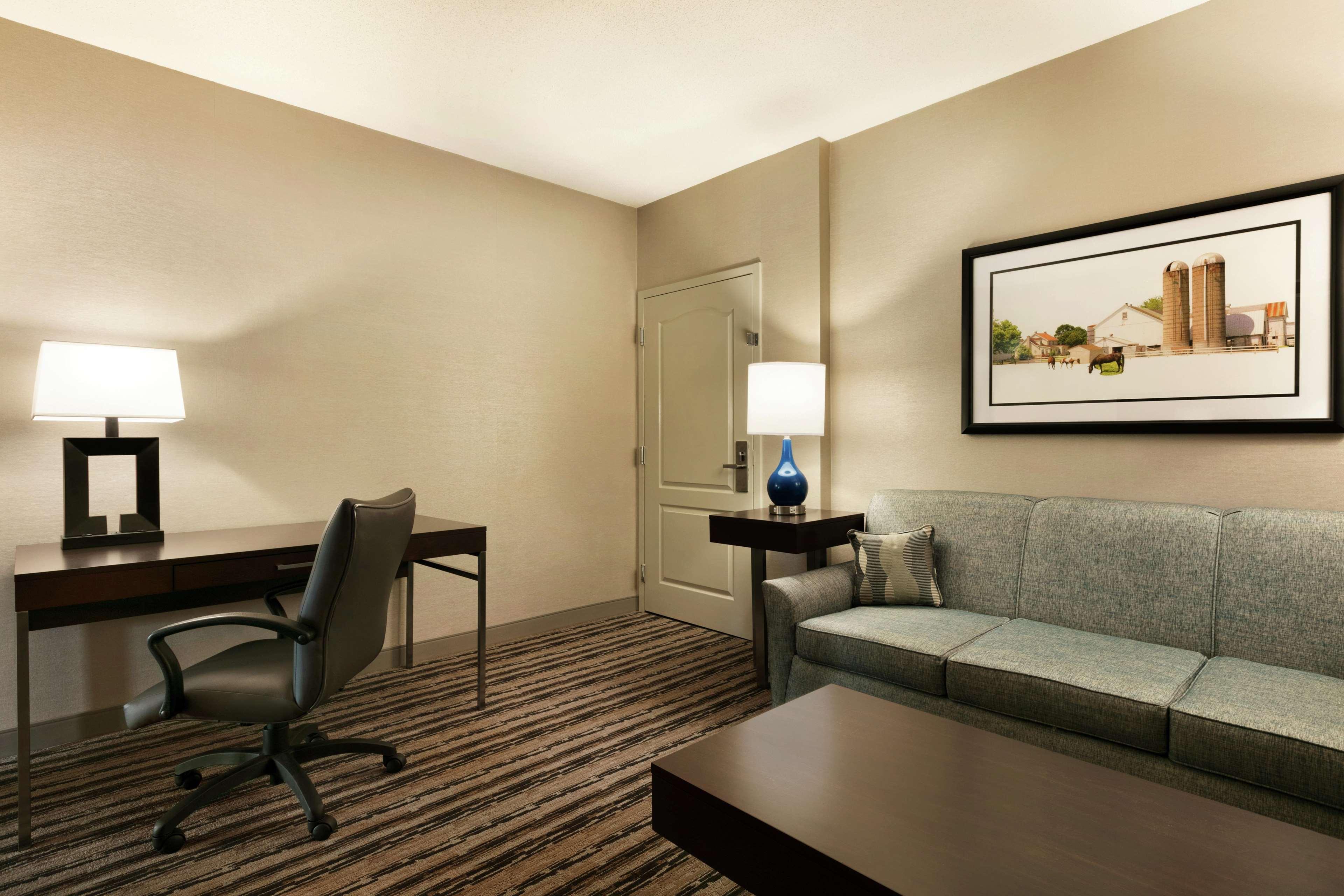 Doubletree Resort By Hilton Lancaster Willow Street Экстерьер фото