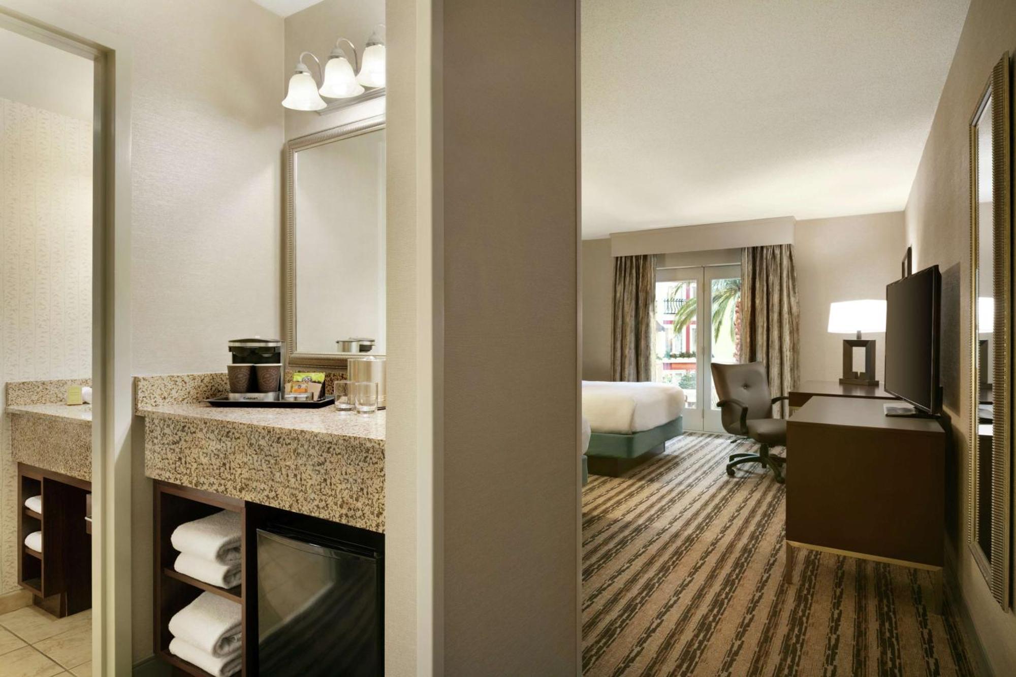 Doubletree Resort By Hilton Lancaster Willow Street Экстерьер фото