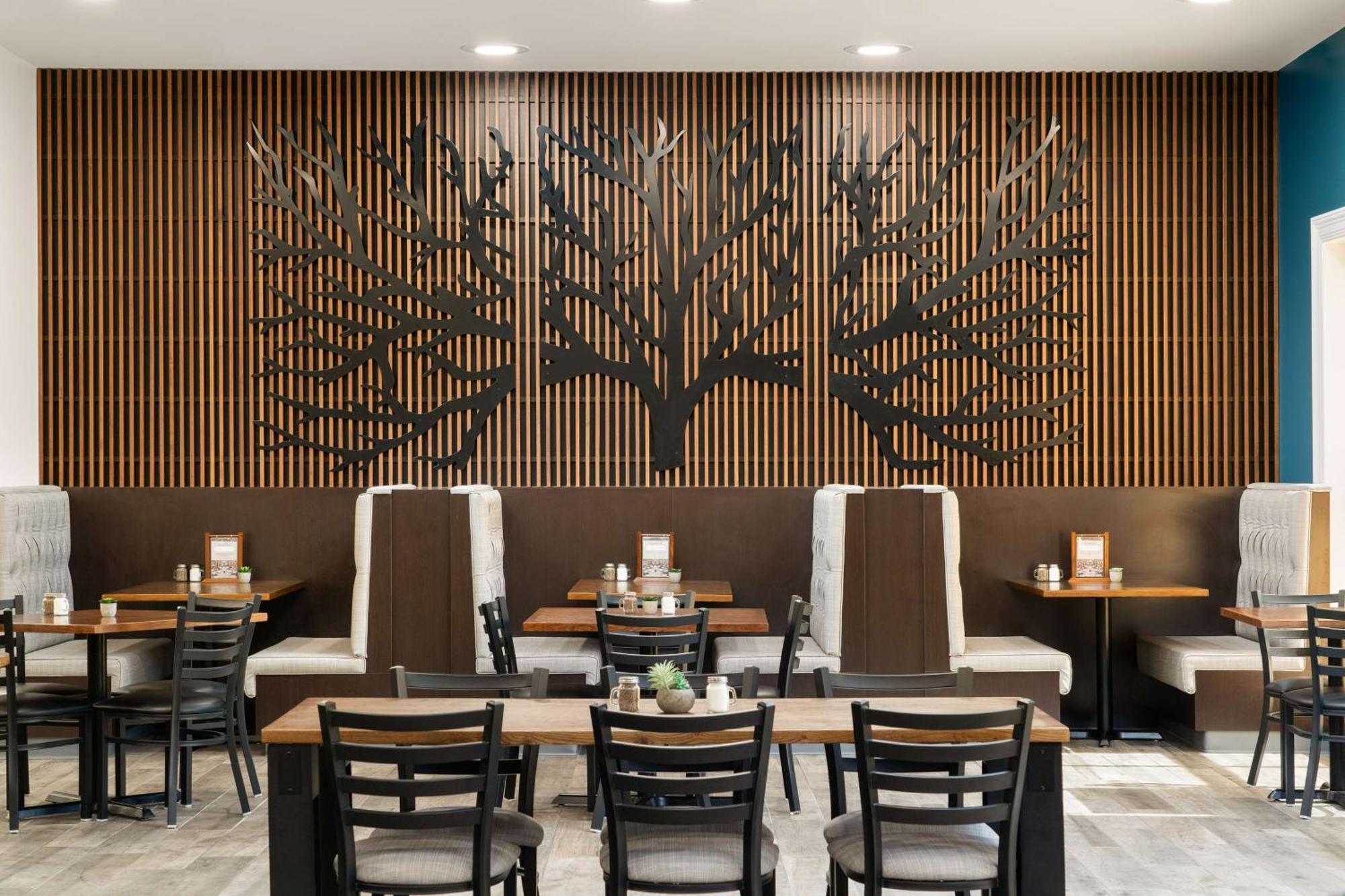 Doubletree Resort By Hilton Lancaster Willow Street Экстерьер фото